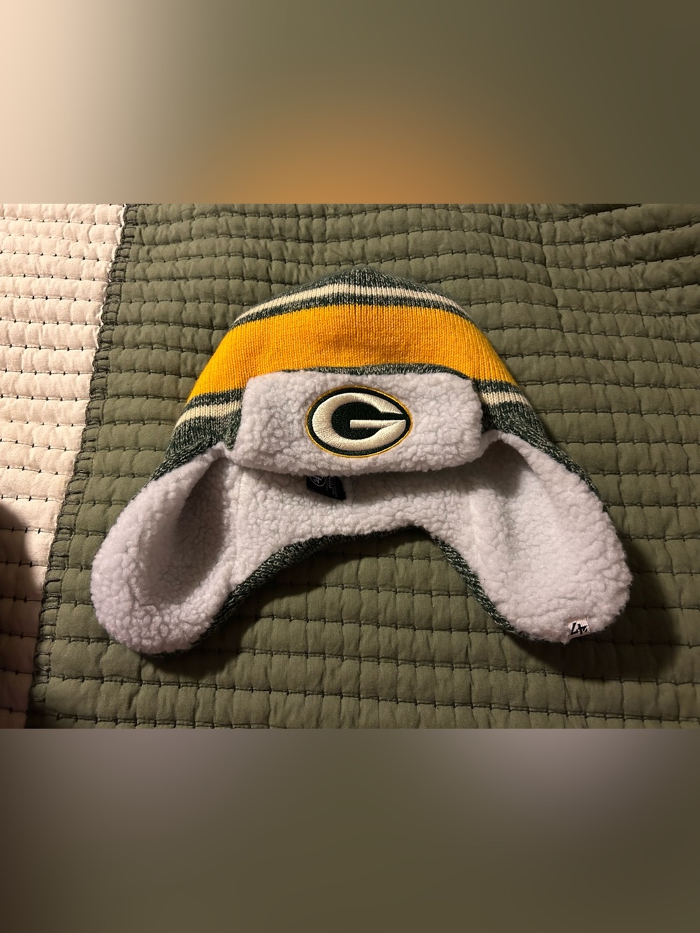 Green Bay Packers Knit Winter Hat NFL Team Apparel Ear Cover Flaps.